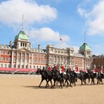 Relève de la garde à cheval